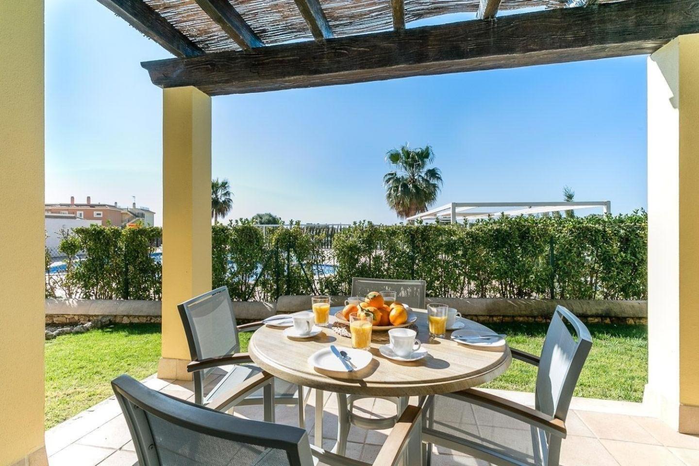 Strandnahes, Modernes Reihenhaus Mit Pool Sa Ràpita